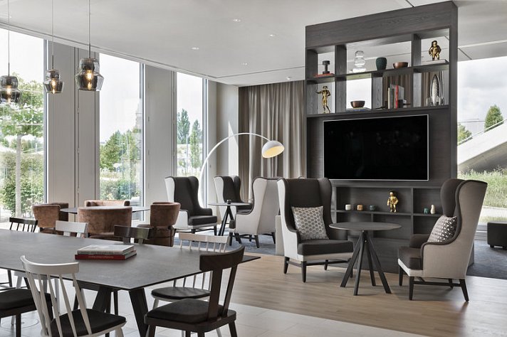 Stellaris Apartment Hotel