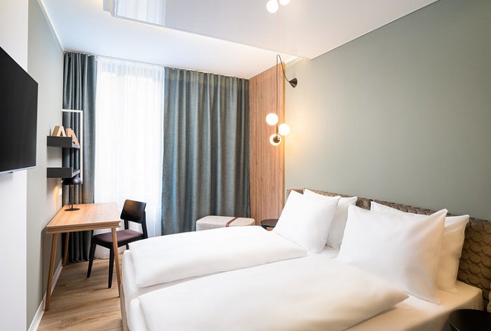 elaya hotel regensburg city center