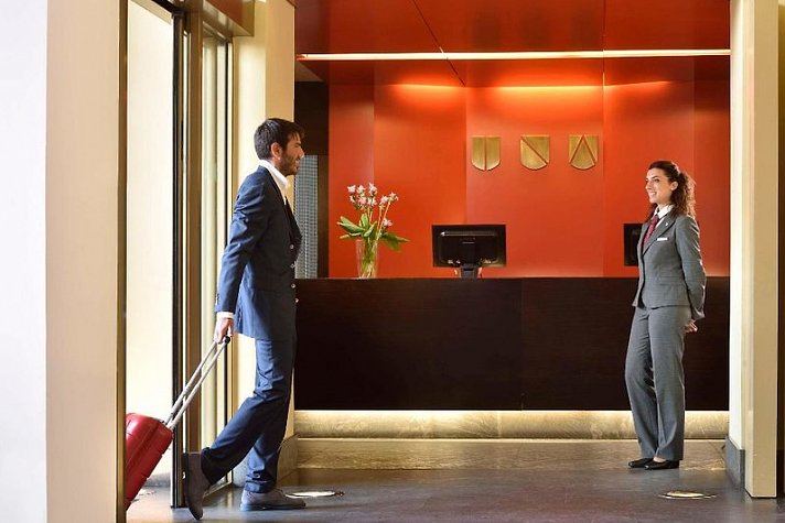 UNAHOTELS Napoli