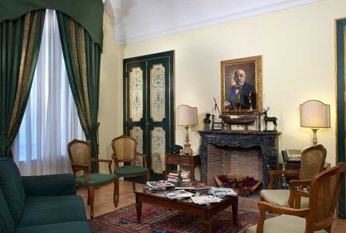 Chiaja Hotel de Charme