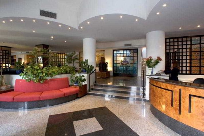 Hotel Caravel