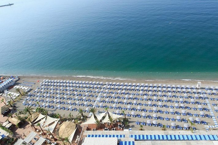 Lloyd's Baia Hotel
