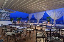 Lloyd's Baia Hotel