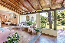 Colonna Hotel Du Golf
