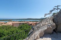 Baia de Bahas Residence