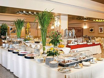 Astoria Palace Hotel