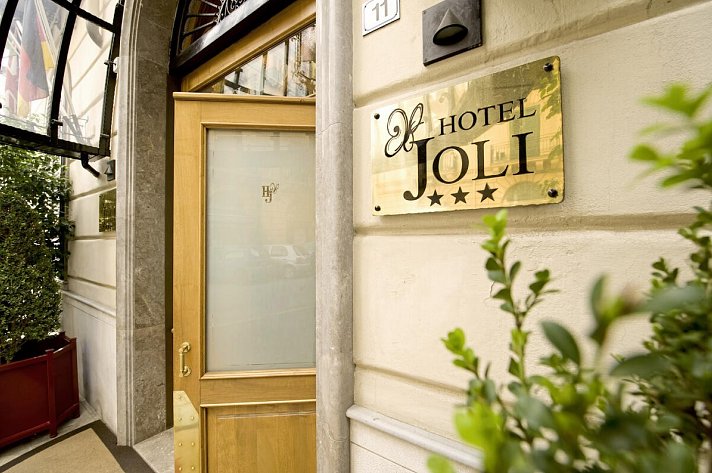 Joli