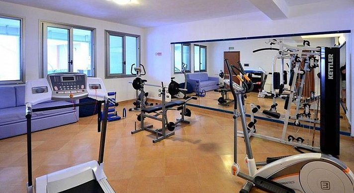 Astro Suite Hotel