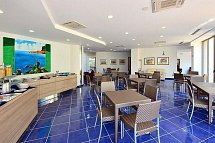 Astro Suite Hotel