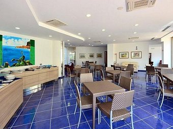 Astro Suite Hotel