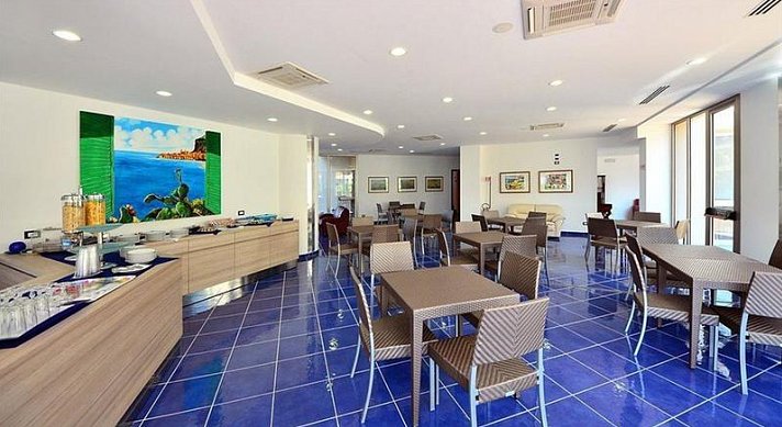 Astro Suite Hotel