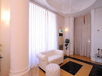 Artemisia Palace Hotel
