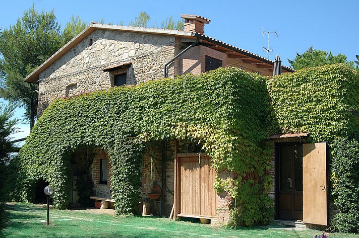 Borgo Valmarina