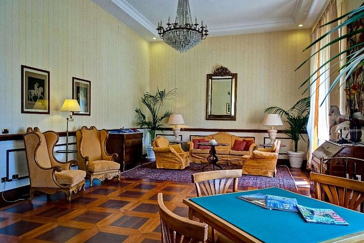 Grand Hotel Royal