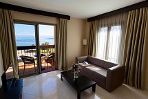 Blue Waves Resort