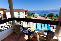 Blue Waves Resort