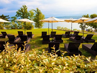 Blue Waves Resort