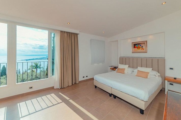 Villa Paradiso