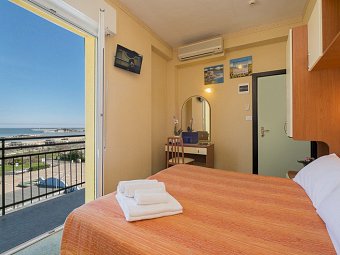 Crosal