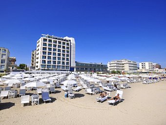Excelsior Hotel, Spa & Lido