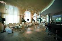Premier & Suites