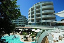 Premier & Suites
