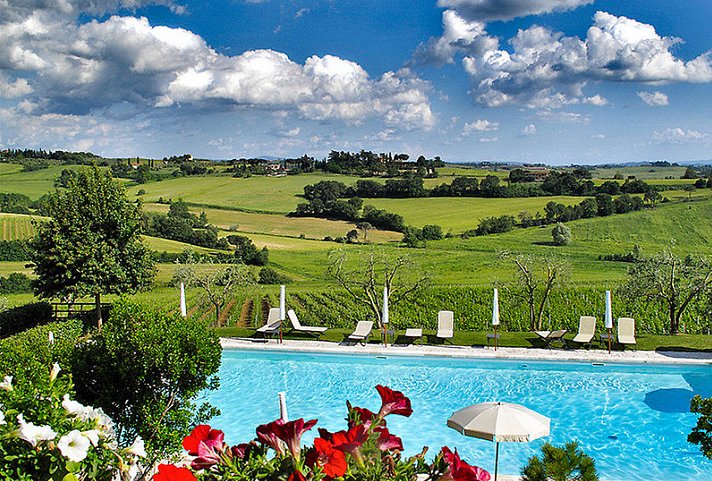 Borgo Tre Rose Hotel