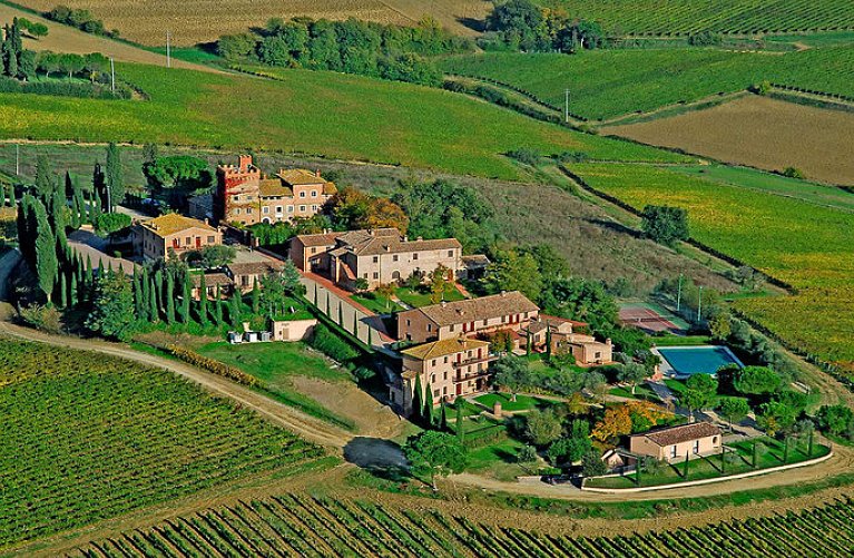 Borgo Tre Rose Hotel