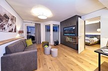 Two Timez Boutique Hotel