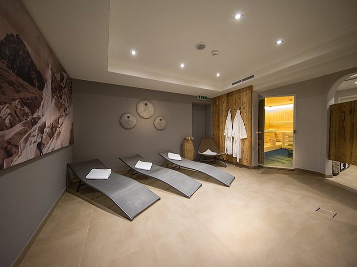 Two Timez Boutique Hotel