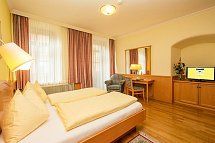 Hotel Lebzelter