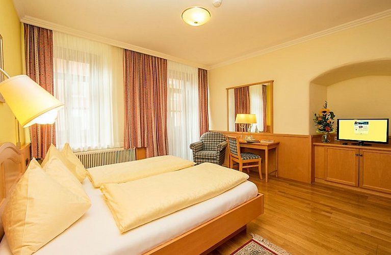 Hotel Lebzelter