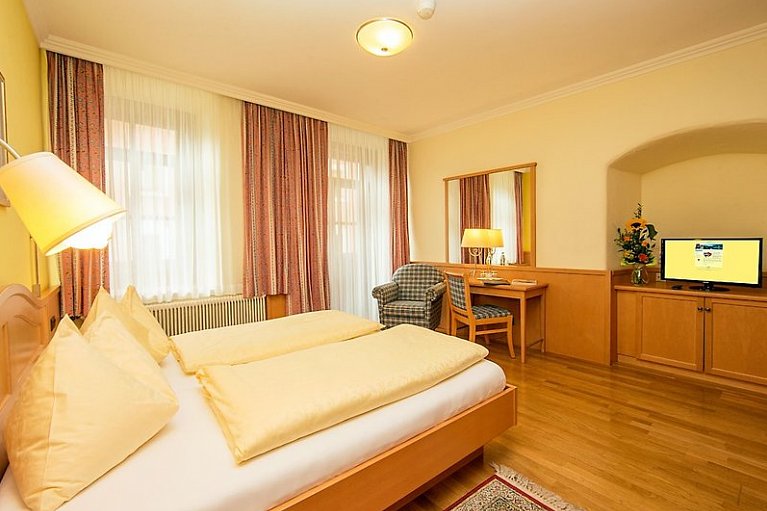 Hotel Lebzelter