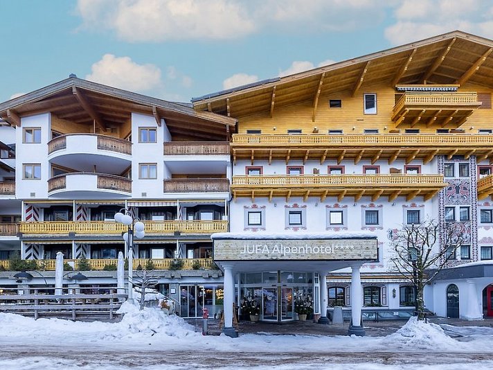 JUFA Alpenhotel Saalbach