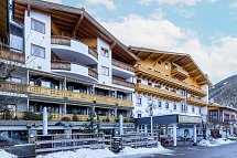 JUFA Alpenhotel Saalbach