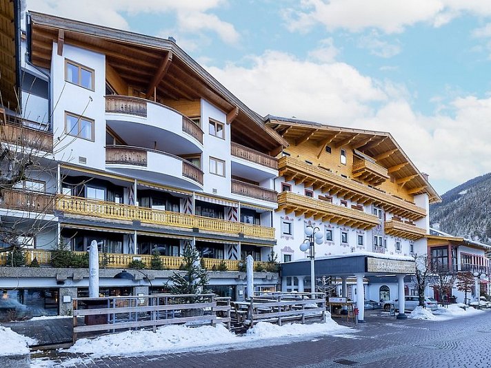 JUFA Alpenhotel Saalbach
