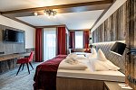MAGIC MOUNTAINS Hotel Alpenrose
