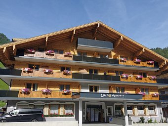 MAGIC MOUNTAINS Hotel Alpenrose