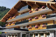 MAGIC MOUNTAINS Hotel Alpenrose