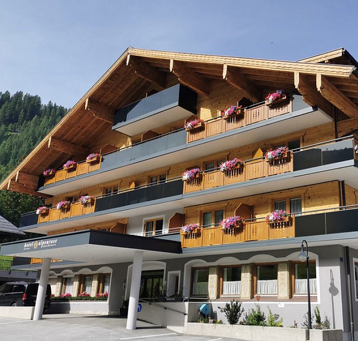 MAGIC MOUNTAINS Hotel Alpenrose