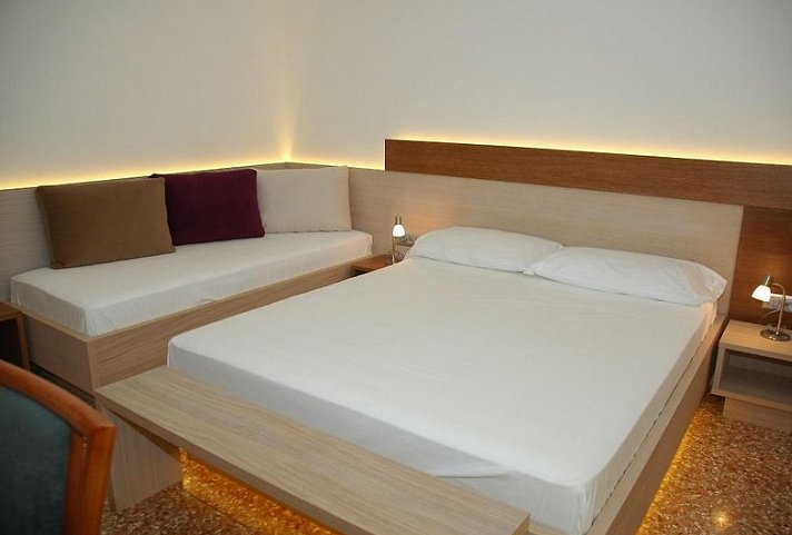Hotel Adria