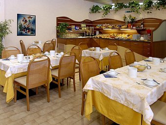 Aparthotel Pineda