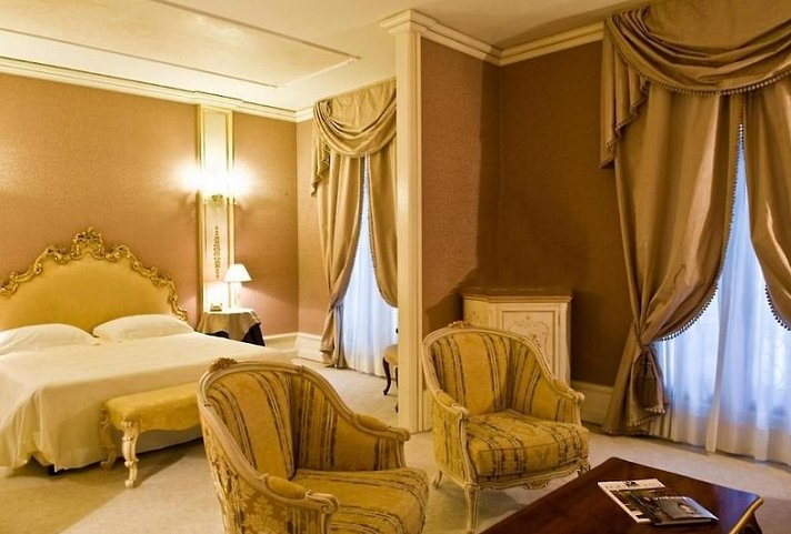 Ca' Sagredo Hotel
