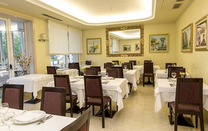 Hotel Helios