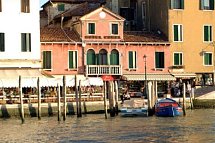 Hotel Canal