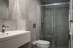 Onyx Luxury