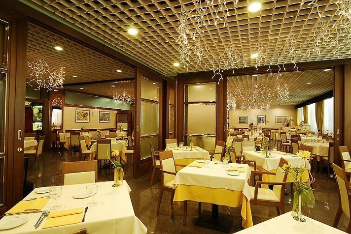 Hotel Maxim