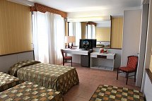 Hotel Maxim