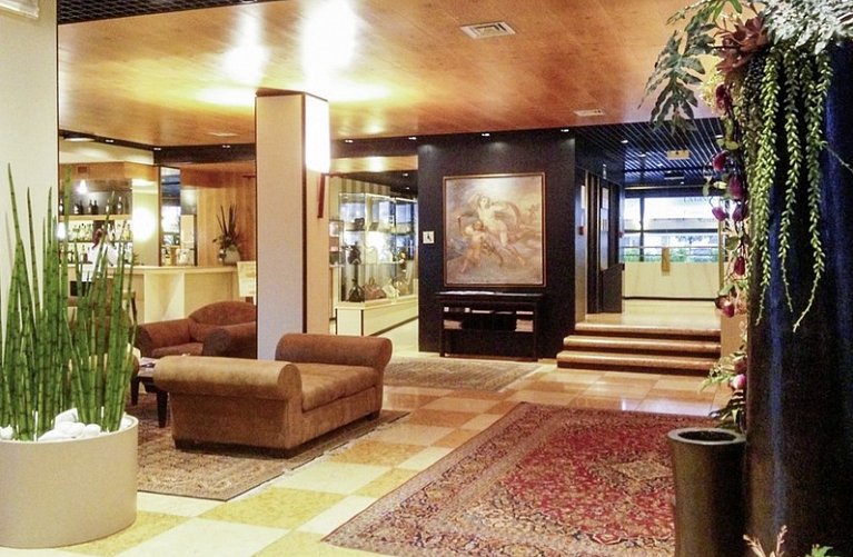 Hotel Leopardi