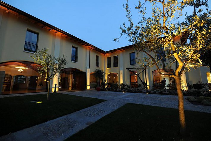The Ziba Hotel & Spa